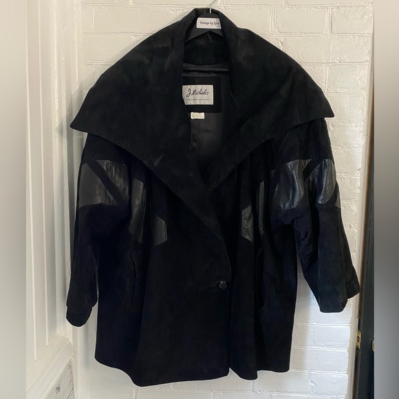 Beautiful Vintage leather coat - Picture 1 of 8